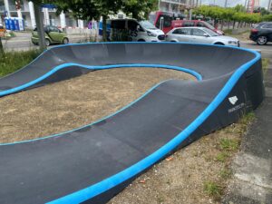 Pumptrack Brünnen am Le-Corbusier-Platz