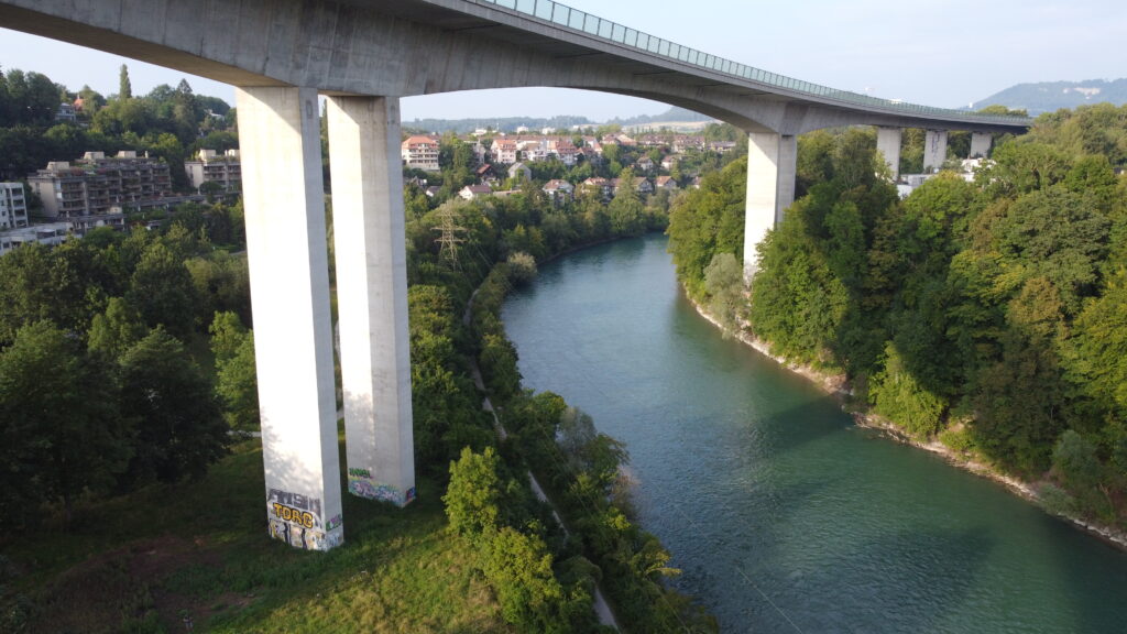 Felsenauviadukt Bern mit der Aare
