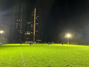 Mobile Beleuchtung auf dem Sportplatz Holenacker