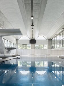 Schwimmhalle Neufeld Sprungbecken